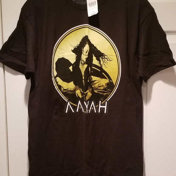 Aaliyah Ripple Junction Hot Topic T-Shirt Size Large - Picture 3 of 4